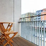 Appartamento Spacious Canal-view Near Metro In Christianshavn